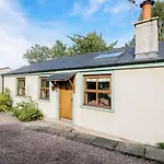 Sunny Hill Holiday home